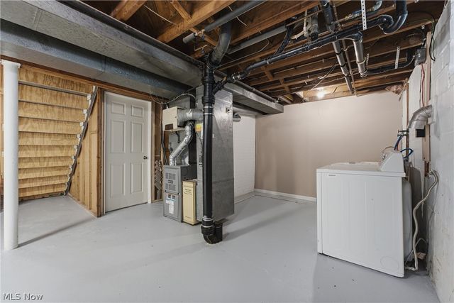 105 Donner Avenue NW, North Canton, OH 44720