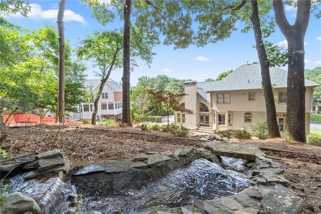 8475 High Hampton, Alpharetta, GA 30022