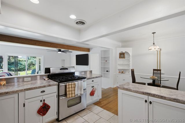 2612 E 17th Place, Tulsa, OK 74104