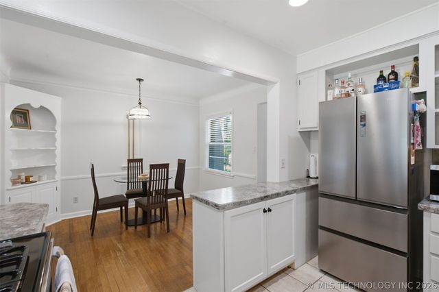 2612 E 17th Place, Tulsa, OK 74104