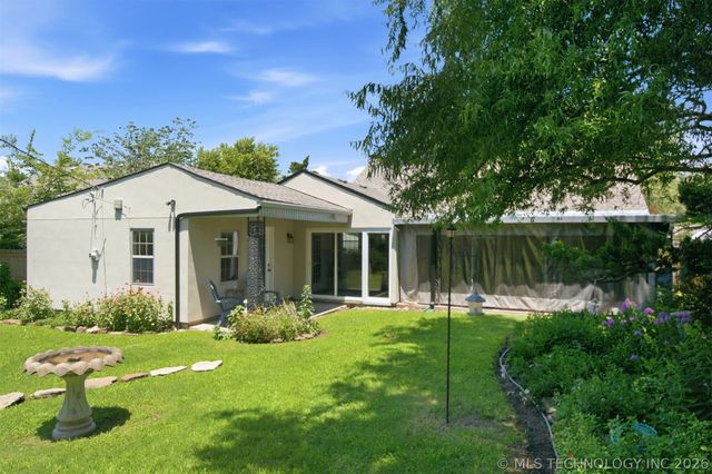 2612 E 17th Place, Tulsa, OK 74104