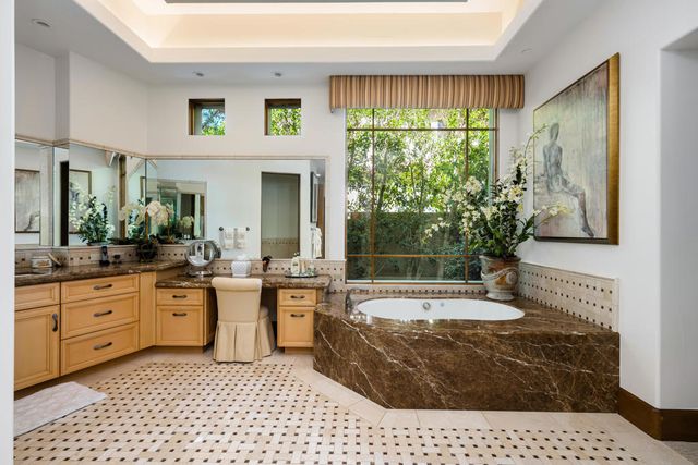 52711 Via Dona, La Quinta, CA 92253