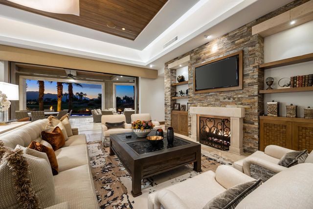 52711 Via Dona, La Quinta, CA 92253