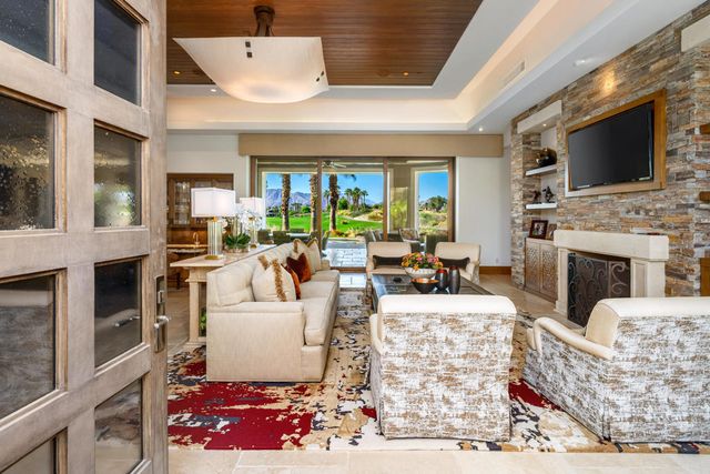 52711 Via Dona, La Quinta, CA 92253