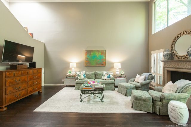 8123 N New Braunfels Ave Apt M, San Antonio, TX 78209