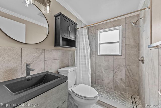3222 Coolidge Highway, Royal Oak, MI 48073