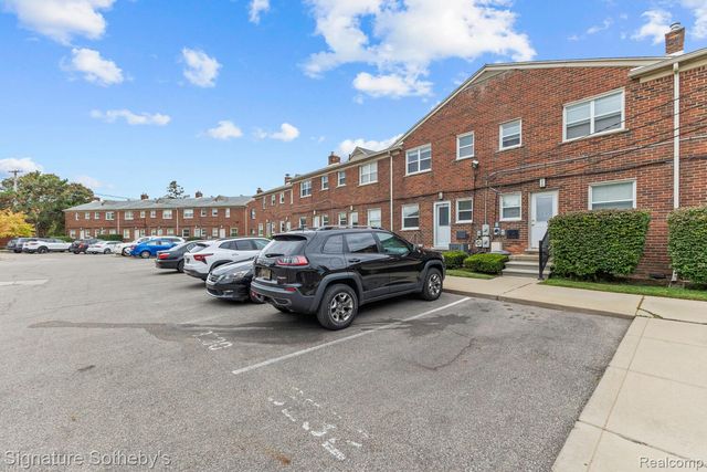3222 Coolidge Highway, Royal Oak, MI 48073
