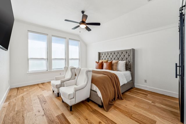 337 Paddle Boat Drive, Granbury, TX 76049