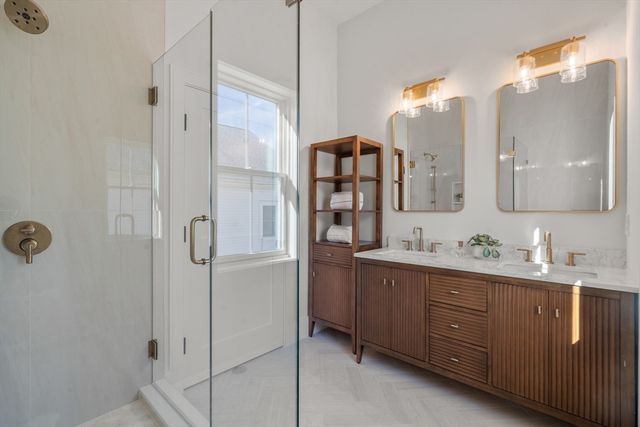 326 Lowell Street 3, Somerville, MA 02145