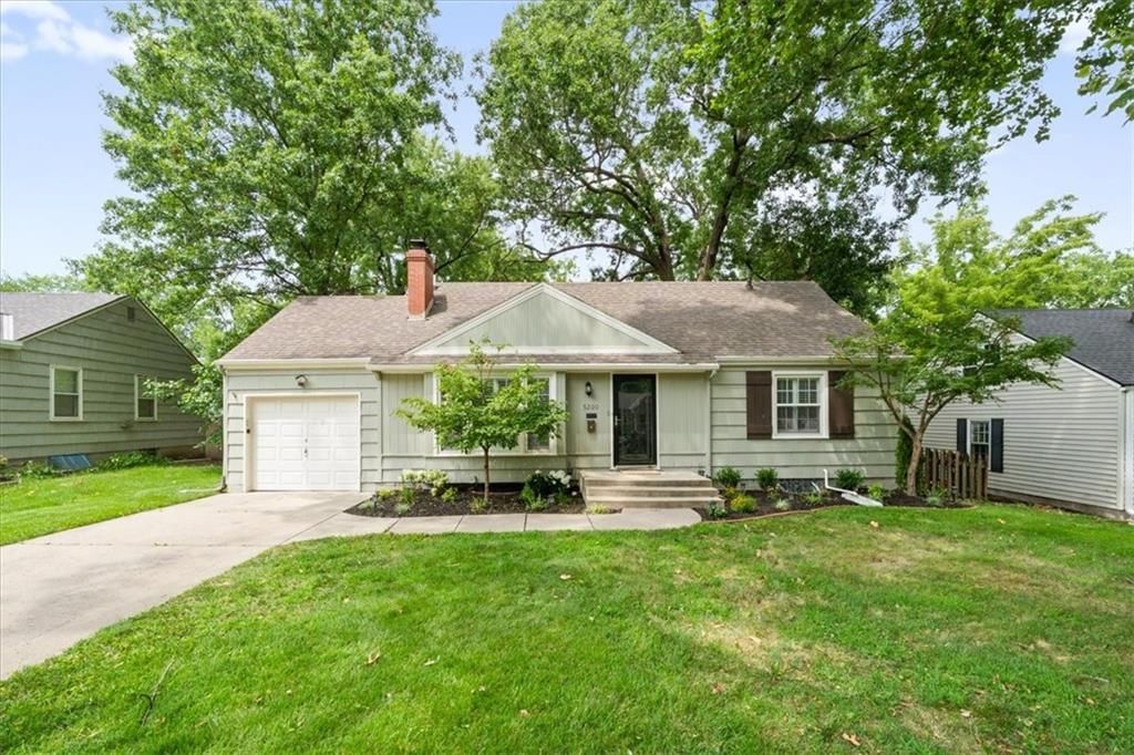 5200 W 72ND Street, Prairie Village, KS 66208