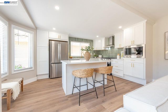 32767 Hilmar St, Union City, CA 94587