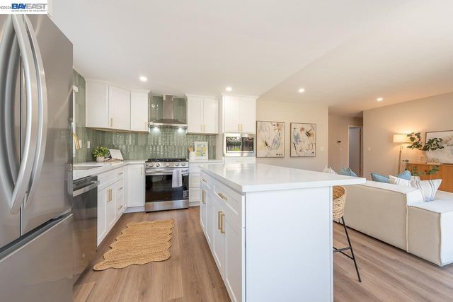 32767 Hilmar St, Union City, CA 94587