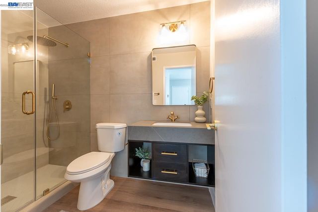 32767 Hilmar St, Union City, CA 94587