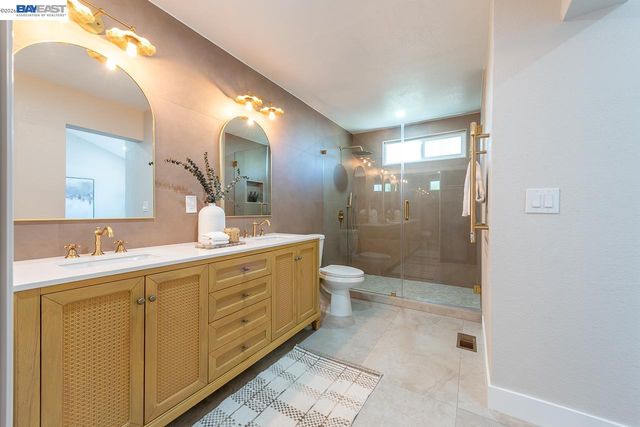 32767 Hilmar St, Union City, CA 94587