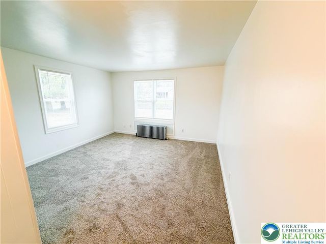 17 Mahoning Drive East, Lehighton Boro, PA 18235