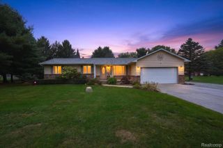 4484 Stacy Court, Vienna Charter Township, MI 48420