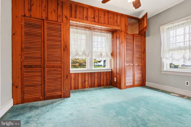 201 W FRANKLIN AVE, Edgewater Park, NJ 08010