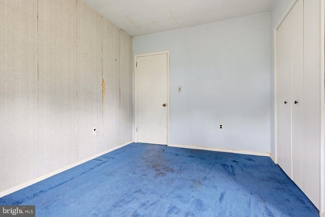 201 W FRANKLIN AVE, Edgewater Park, NJ 08010