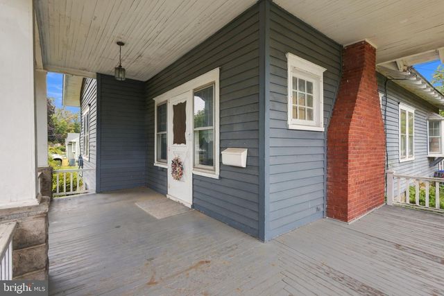 201 W FRANKLIN AVE, Edgewater Park, NJ 08010