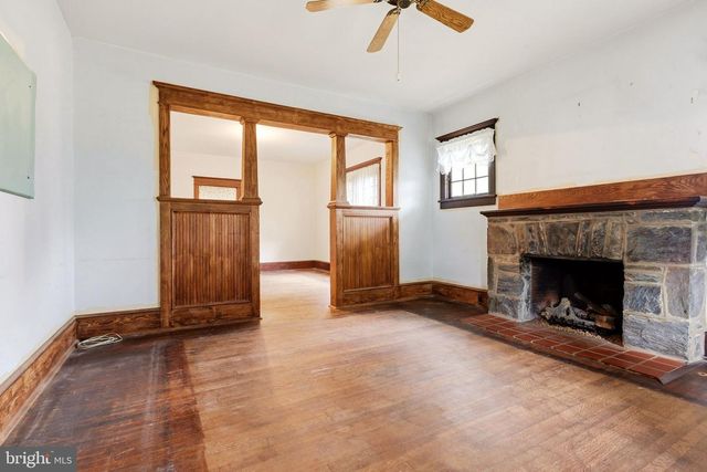 201 W FRANKLIN AVE, Edgewater Park, NJ 08010