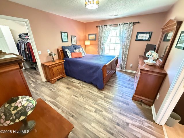 103 Ridgecrest Drive, Mount Olive, NC 28365