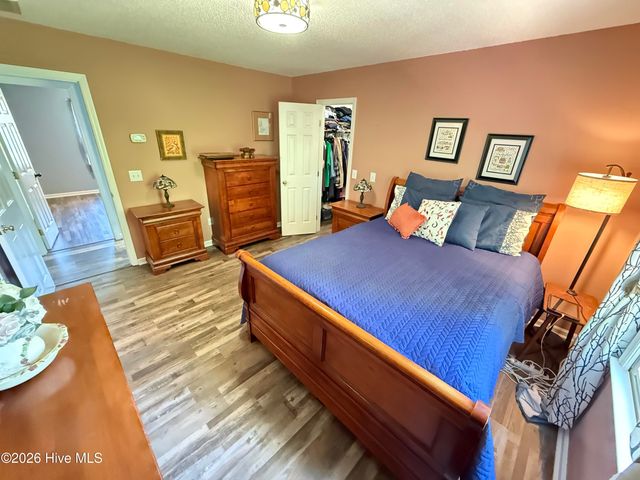 103 Ridgecrest Drive, Mount Olive, NC 28365