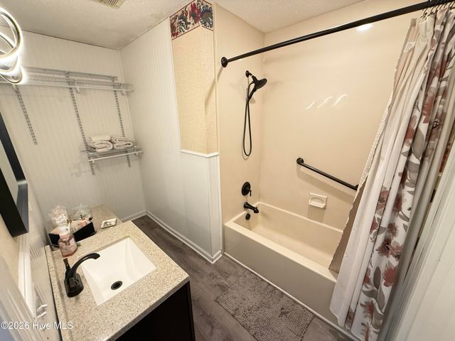 103 Ridgecrest Drive, Mount Olive, NC 28365