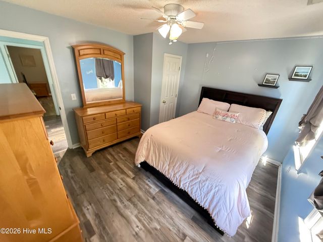 103 Ridgecrest Drive, Mount Olive, NC 28365