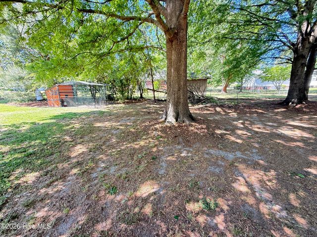 103 Ridgecrest Drive, Mount Olive, NC 28365
