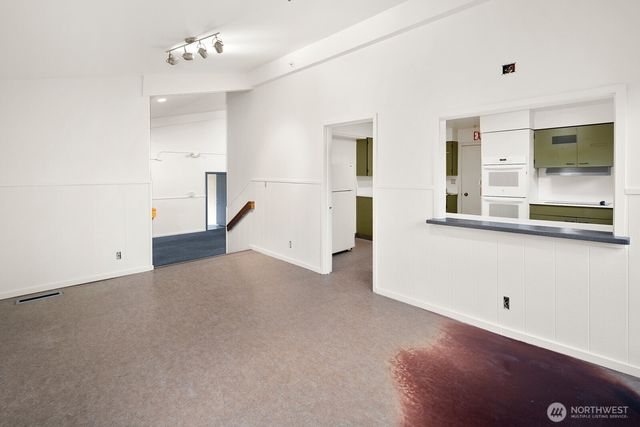 3601 NE 123rd Street, Seattle, WA 98125