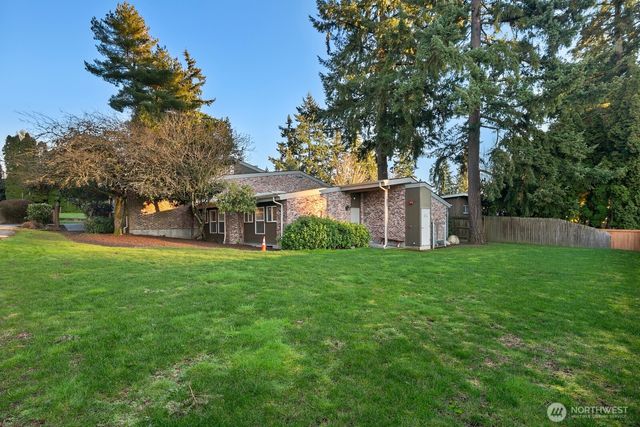 3601 NE 123rd Street, Seattle, WA 98125