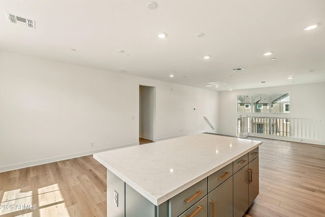 11300 N CASA DEGA Drive 1083, Surprise, AZ 85388