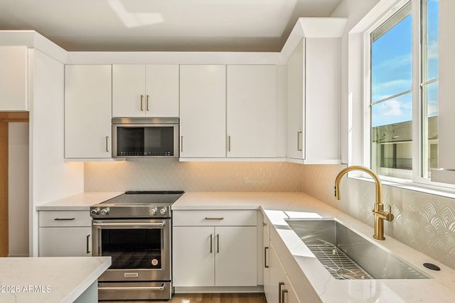 11300 N CASA DEGA Drive 1083, Surprise, AZ 85388