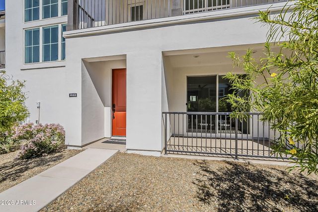 11300 N CASA DEGA Drive 1083, Surprise, AZ 85388