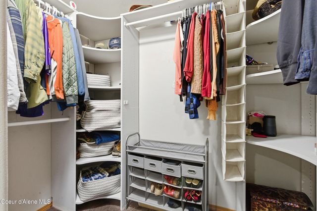 858 E Maple PL, Hayden, ID 83835