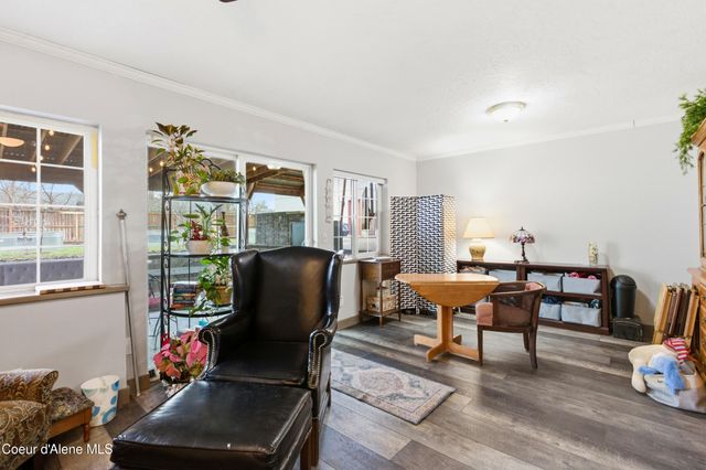 858 E Maple PL, Hayden, ID 83835