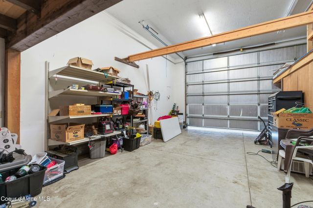 858 E Maple PL, Hayden, ID 83835