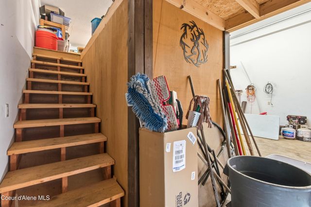 858 E Maple PL, Hayden, ID 83835