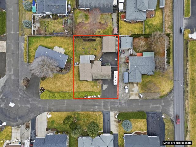 858 E Maple PL, Hayden, ID 83835