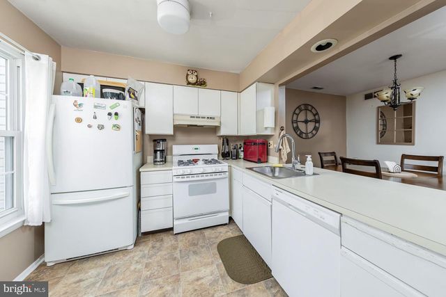 730 SEDGEWICK CT, Sewell, NJ 08080