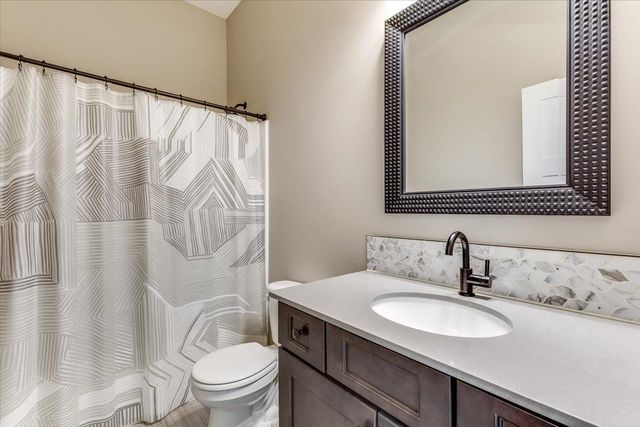 3513 N Bluestem, Rose Hill, KS 67133