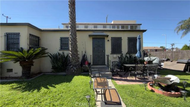 1352 W 60th, Los Angeles, CA 90044