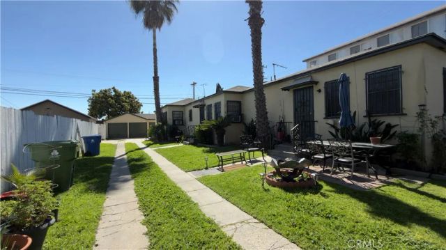 1352 W 60th, Los Angeles, CA 90044