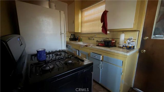 1352 W 60th, Los Angeles, CA 90044