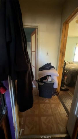 1352 W 60th, Los Angeles, CA 90044