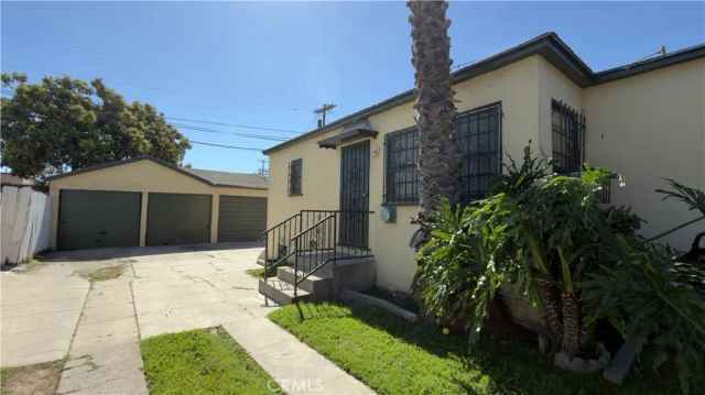 1352 W 60th, Los Angeles, CA 90044