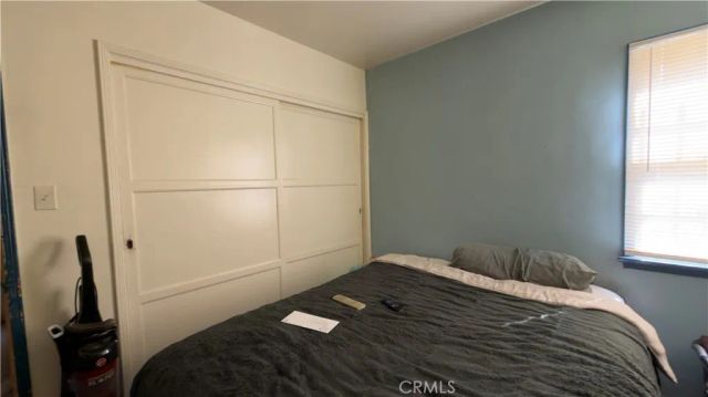 1352 W 60th, Los Angeles, CA 90044