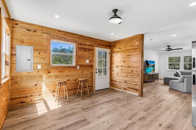 1600 Flite Acres RD, Wimberley, TX 78676