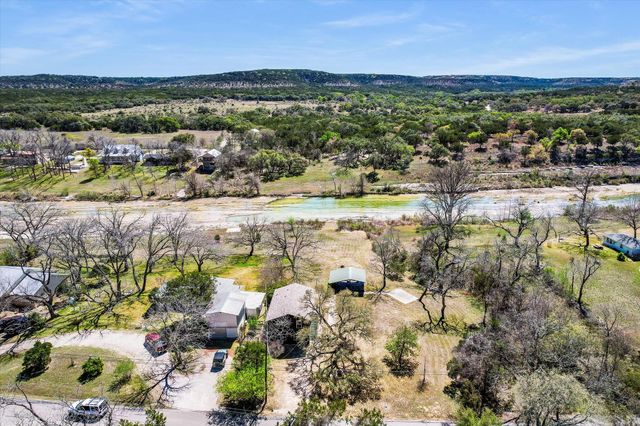 1600 Flite Acres RD, Wimberley, TX 78676