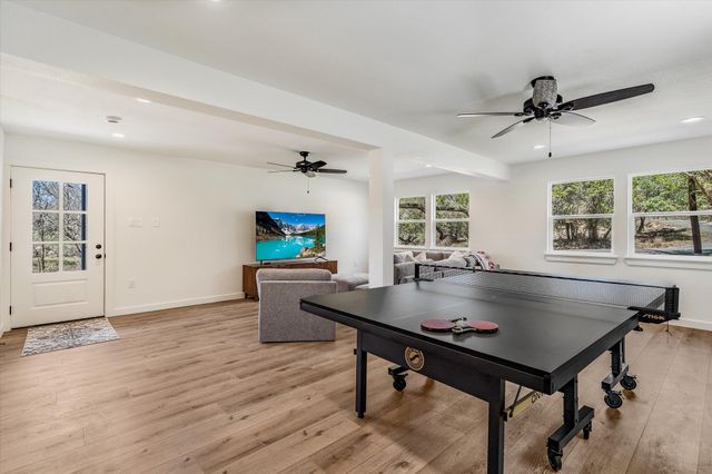 1600 Flite Acres RD, Wimberley, TX 78676